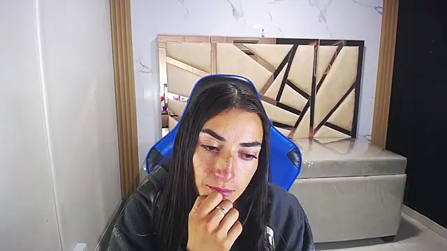 Maily a  online show from 8, 1, 2026