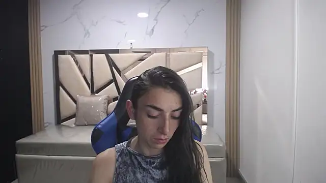 Maily a  online show from 23, 10, 2025