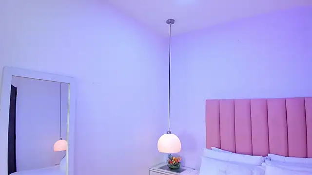 Amy Ferreira online show from 26, 10, 2025