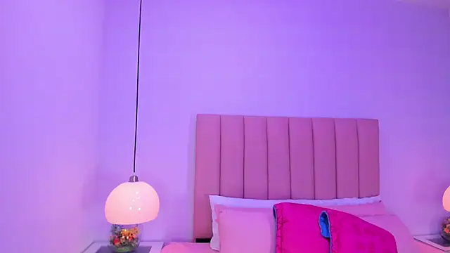 Amy Ferreira online show from 15, 10, 2025