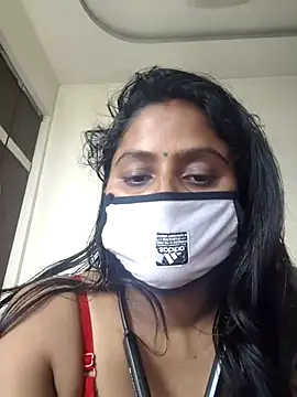 Jasmine Januja online show from 13, 2, 2026