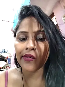 Jasmine Januja online show from 9, 5, 2026