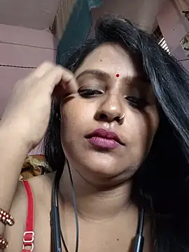 Jasmine Januja online show from 28, 5, 2026