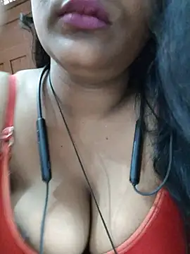 Snapshot of Jasmine_Januja chatting on 10, 7, 2026 Jasmine Januja online show from 10, 7, 2026