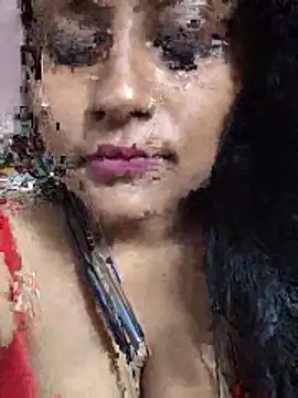 Jasmine Januja online show from 18, 5, 2026