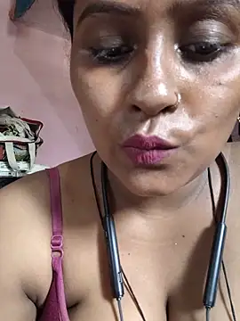 Jasmine Januja online show from 20, 5, 2026