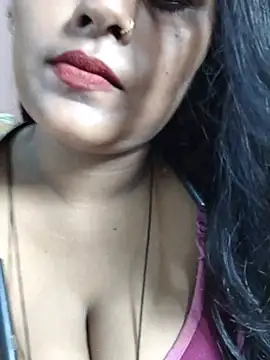Snapshot of Jasmine_Januja chatting on 9, 7, 2026 Jasmine Januja online show from 9, 7, 2026