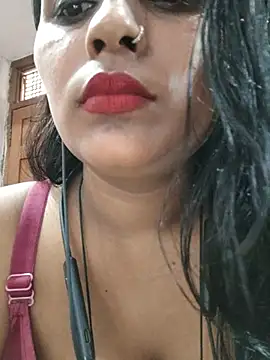 Snapshot of Jasmine_Januja chatting on 2, 7, 2026 Jasmine Januja online show from 2, 7, 2026
