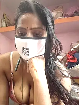 Jasmine Januja online show from 4, 12, 2025