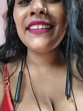 Snapshot of Jasmine_Januja chatting on 17, 7, 2026 Jasmine Januja online show from 17, 7, 2026