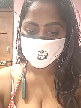 Jasmine Januja online show from 27, 11, 2025