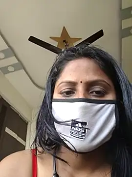 Jasmine Januja online show from 7, 1, 2026