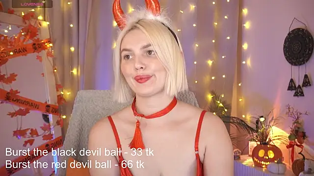 Snapshot of Amelia_Wells chatting on 1, 11, 2025 Amelia Wells online show from 1, 11, 2025