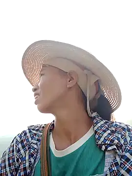 donna-bae online show from 30, 10, 2025