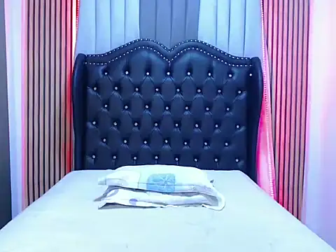 sweet athena online show from 4, 12, 2025