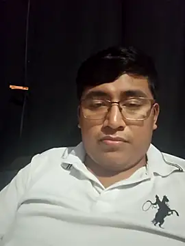 Snapshot of ferchiho chatting on 15, 10, 2025 ferchiho online show from 15, 10, 2025