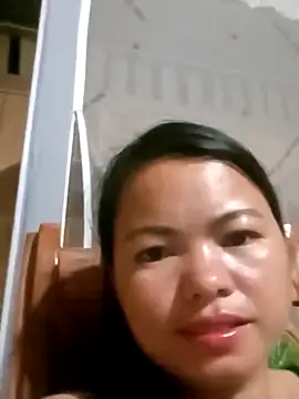 emly-xinh18 online show from 26, 9, 2025