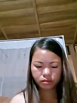 emly-xinh18 online show from 24, 9, 2025