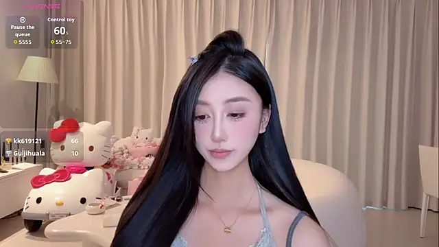 Snapshot of Melody-11 chatting on 24, 10, 2025 Melody-11 online show from 24, 10, 2025