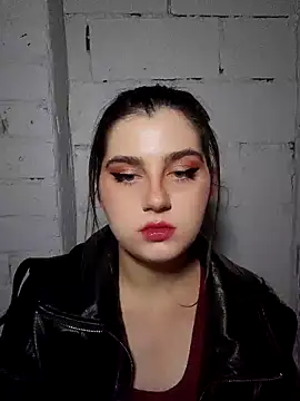 Luna Moody online show from 22, 9, 2025