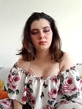 Luna Moody online show from 27, 9, 2025