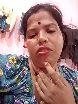 Hott locky online show from 6, 10, 2025