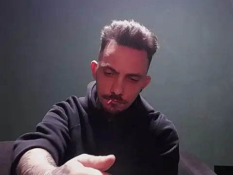 guesswhatbitch online show from 27, 9, 2025