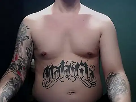 guesswhatbitch online show from 28, 10, 2025