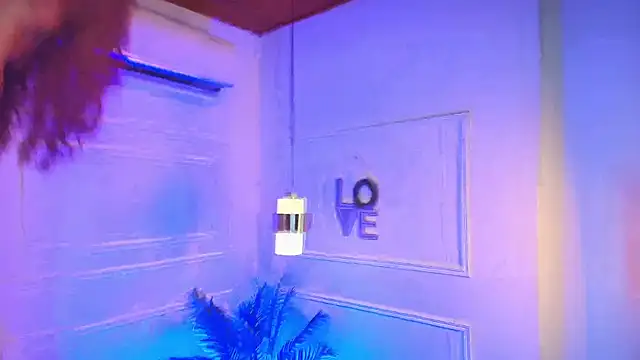 alessia moon1 online show from 25, 10, 2025