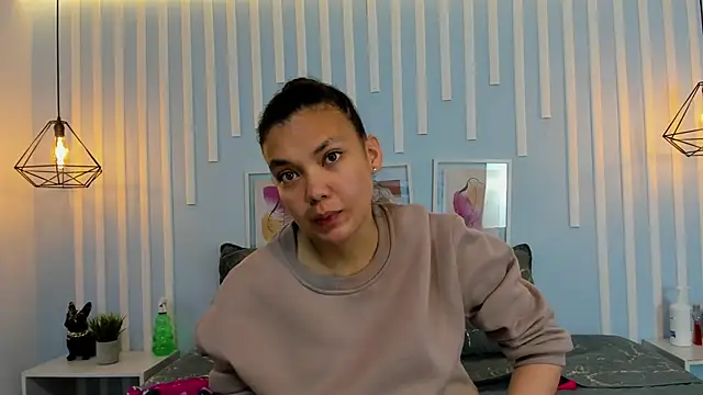 SweetStarr  online show from 16, 10, 2025