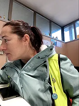 bichota85 online show from 10, 11, 2025