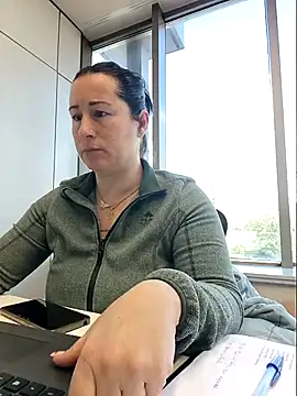 bichota85 online show from 16, 2, 2026