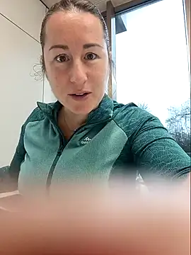 bichota85 online show from 15, 12, 2025