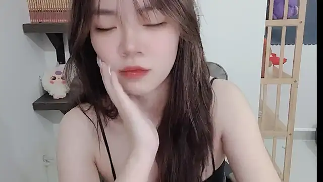 Ameliann online show from 2, 10, 2025