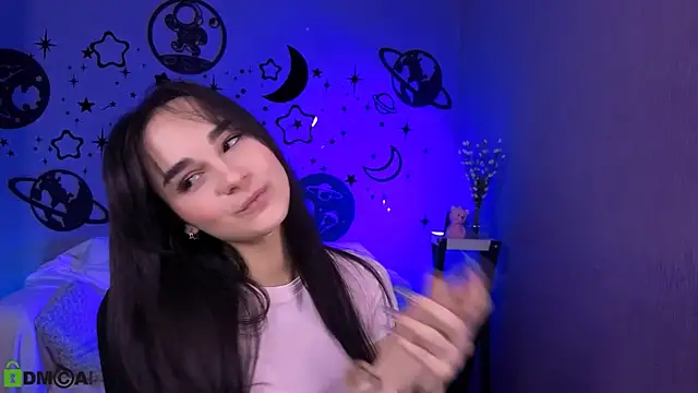 ariana ross7 online show from 17, 4, 2026