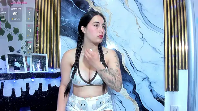 brittanyy20 online show from 15, 1, 2026