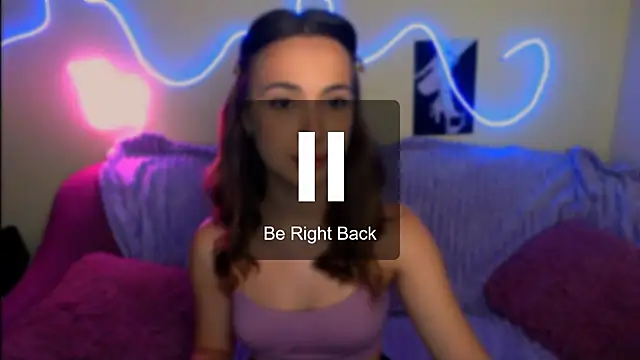 Snapshot of Mia_cutie77 chatting on 10, 10, 2025 Mia cutie77 online show from 10, 10, 2025