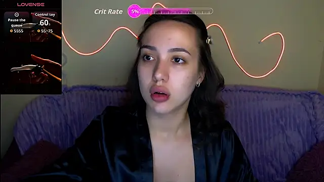 Snapshot of Mia_cutie77 chatting on 28, 10, 2025 Mia cutie77 online show from 28, 10, 2025