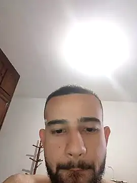 Snapshot of Vegeta1000 chatting on 19, 10, 2025 Vegeta1000 online show from 19, 10, 2025