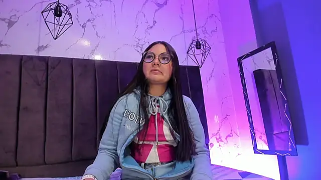 Snapshot of Kitty_chs1 chatting on 29, 9, 2025 Kitty chs1 online show from 29, 9, 2025