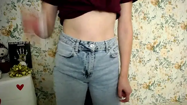 Milana Cutie  online show from 20, 9, 2025