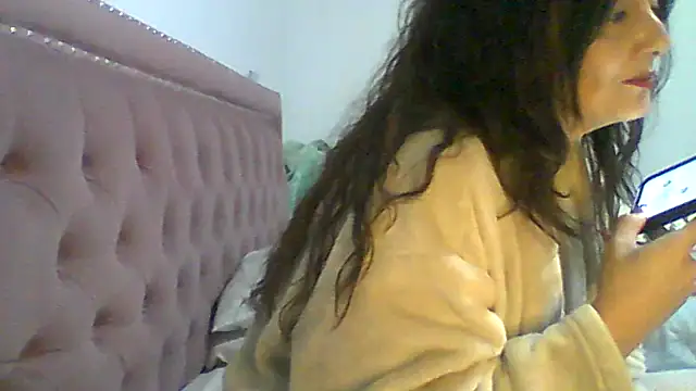 Snapshot of dulcefanny chatting on 17, 6, 2026 dulcefanny online show from 17, 6, 2026