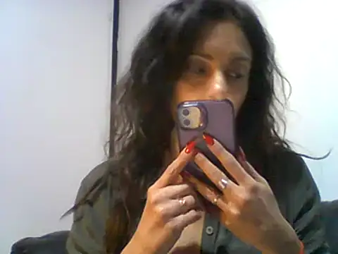 dulcefanny online show from 3, 6, 2026