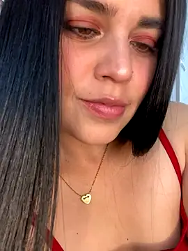 sophy whiite  online show from 20, 9, 2025