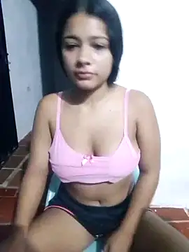 HOT MOM34 online show from 1, 10, 2025
