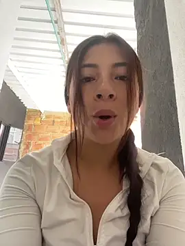 Karlee Grey1 online show from 5, 11, 2025