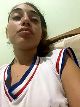 loirinhaaa online show from 17, 11, 2025