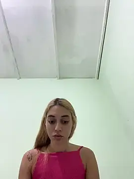 loirinhaaa online show from 20, 3, 2026