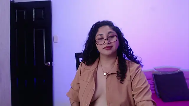 Gia Dior online show from 17, 12, 2025