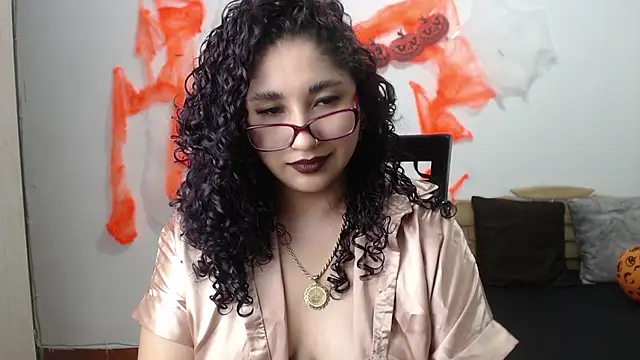 Gia Dior online show from 27, 10, 2025